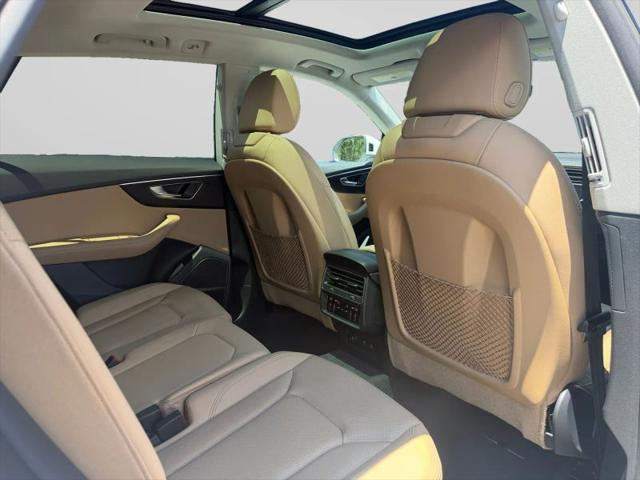 2023 Audi Q8 Premium Plus 55 TFSI quattro Tiptronic