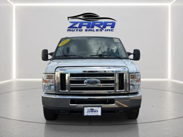 2010 Ford E-350 Super Duty XL
