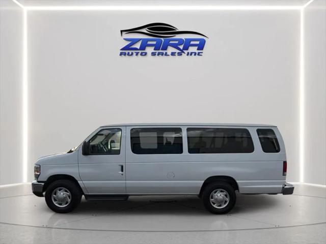 2010 Ford E-350 Super Duty XL