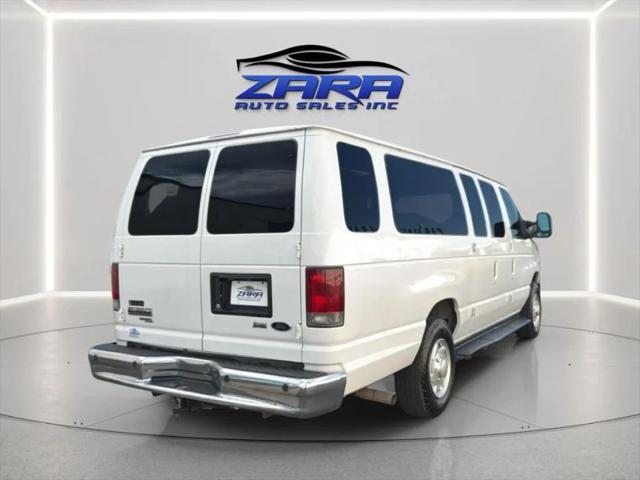 2010 Ford E-350 Super Duty XL
