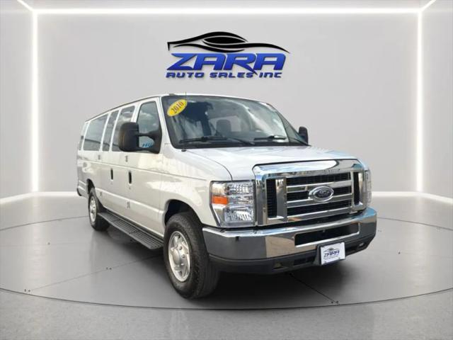 2010 Ford E-350 Super Duty XL