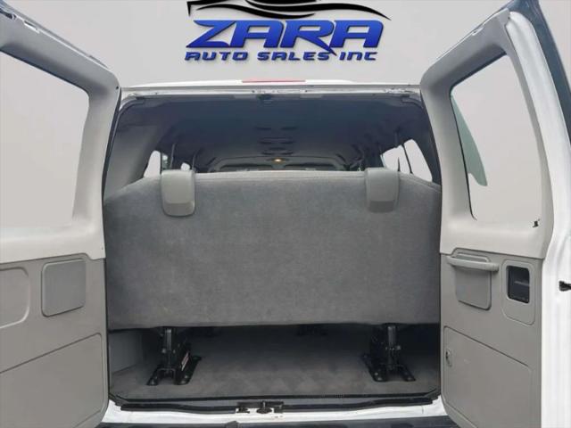 2010 Ford E-350 Super Duty XL