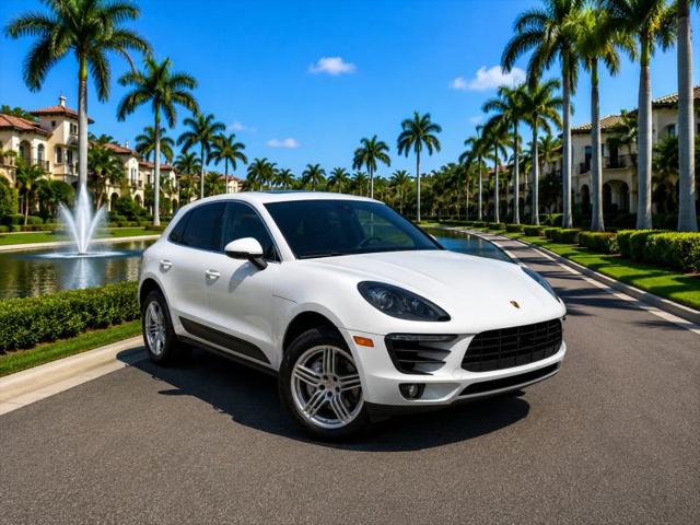 2015 Porsche Macan S