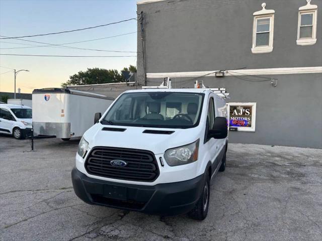 2016 Ford Transit w/60/40 Side Door w/RWB
