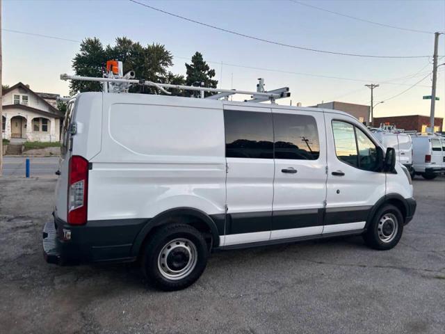 2016 Ford Transit w/60/40 Side Door w/RWB