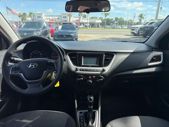 2021 Hyundai Accent SE
