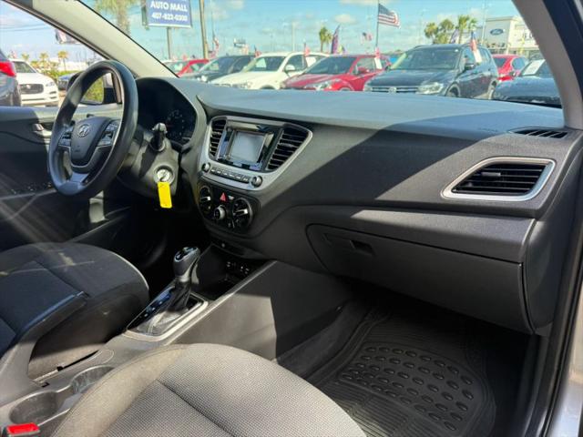 2021 Hyundai Accent SE