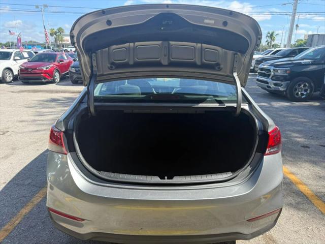 2021 Hyundai Accent SE