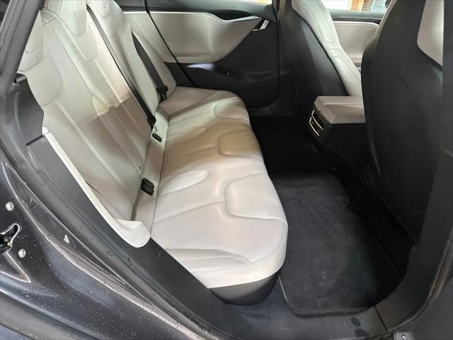 2015 Tesla Model S 85D