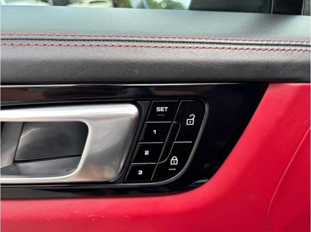 2021 Porsche Cayenne S
