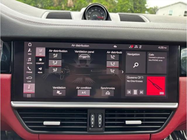 2021 Porsche Cayenne S