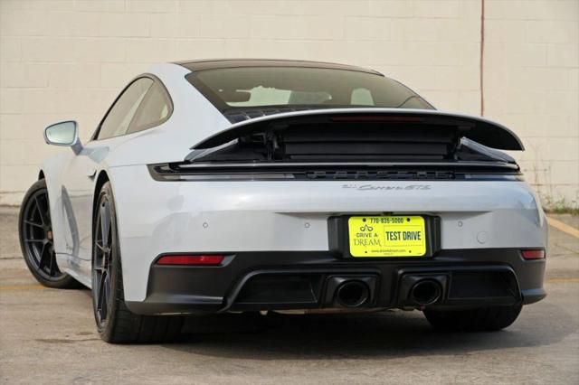 2025 Porsche 911 Carrera GTS