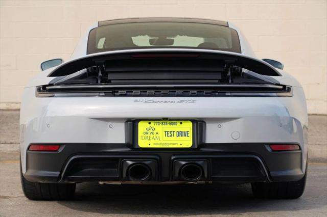 2025 Porsche 911 Carrera GTS