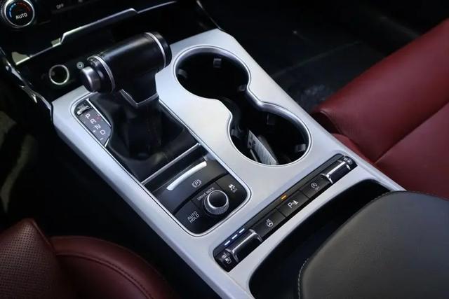 2021 Kia Stinger GT1