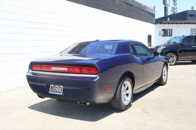 2014 Dodge Challenger SXT