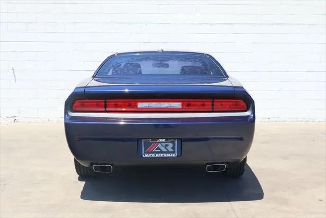 2014 Dodge Challenger SXT
