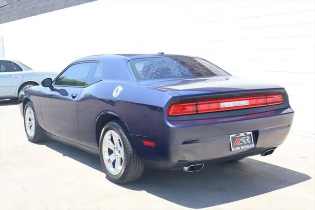 2014 Dodge Challenger SXT