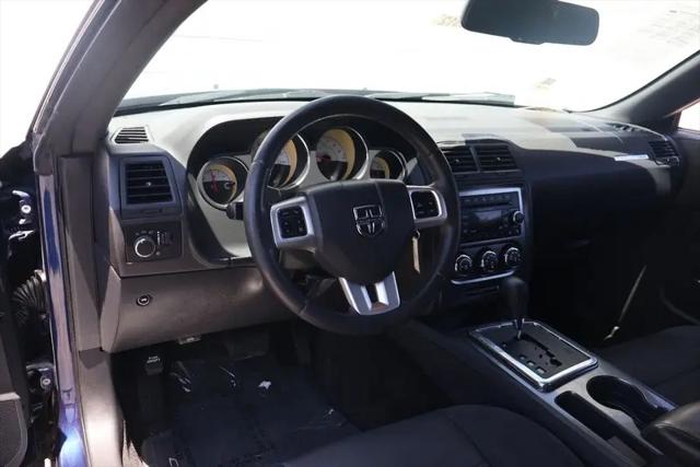 2014 Dodge Challenger SXT
