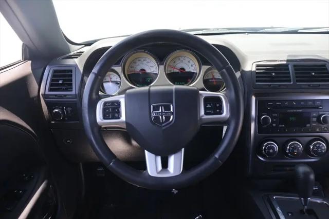 2014 Dodge Challenger SXT