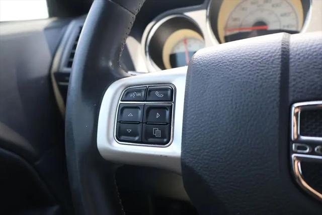 2014 Dodge Challenger SXT