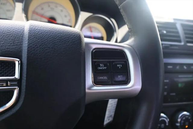 2014 Dodge Challenger SXT