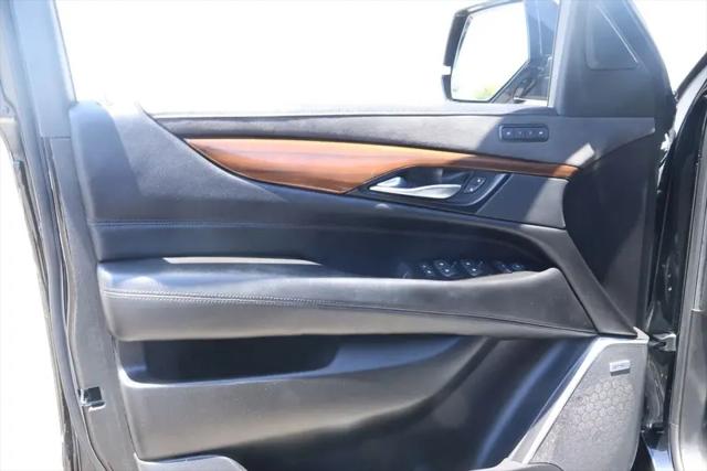 2020 Cadillac Escalade 2WD Premium Luxury