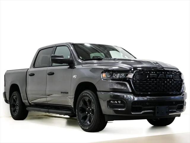 2026 Ram 1500 Express Crew Cab 4x4 5'7" Box for sale in Lansing, IL