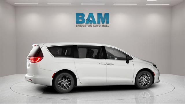 2027 Chrysler Pacifica LX