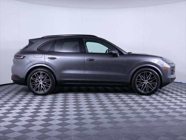 2025 Porsche Cayenne 4DR AWD