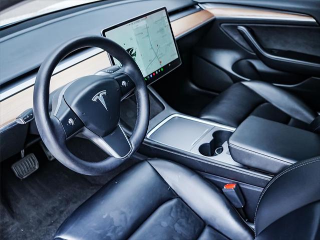 2021 Tesla Model 3 Standard Range Plus Rear-Wheel Drive