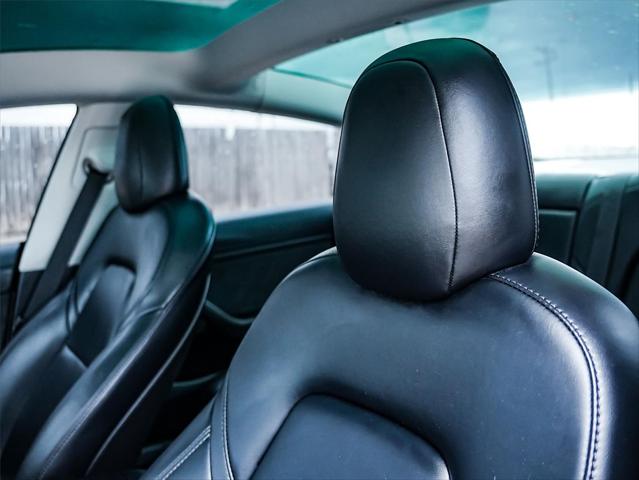 2021 Tesla Model 3 Standard Range Plus Rear-Wheel Drive