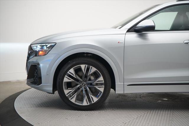 2026 Audi Q8 Premium Plus 55 TFSI quattro Tiptronic