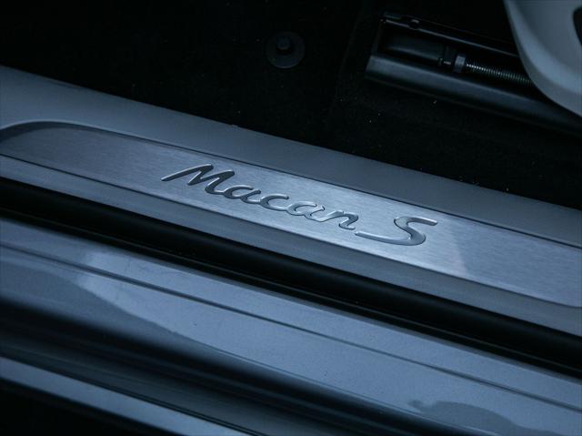 2026 Porsche Macan S