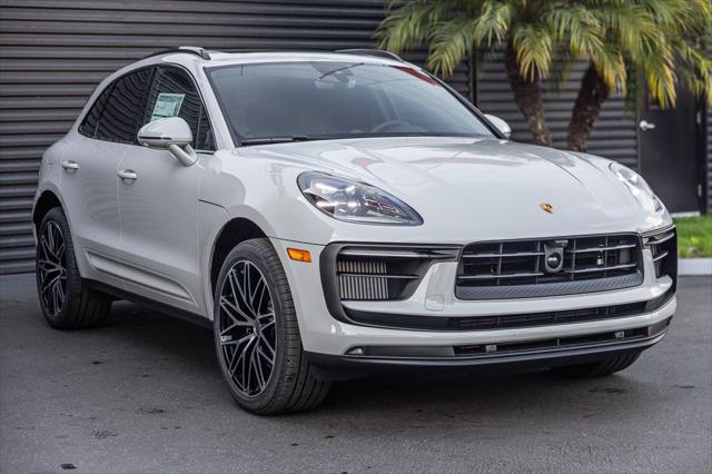 2026 Porsche Macan Unknown