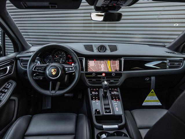 2026 Porsche Macan Unknown