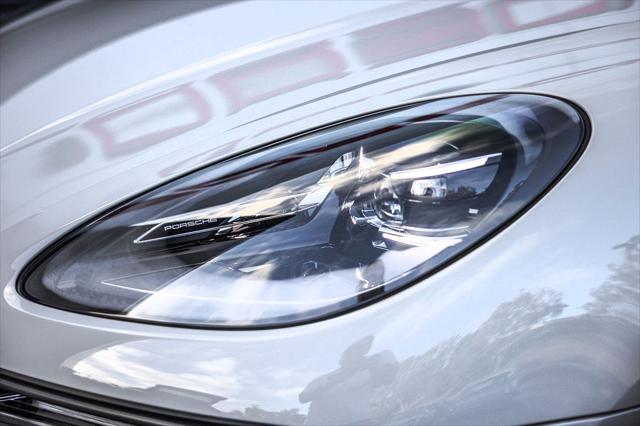 2026 Porsche Macan Unknown