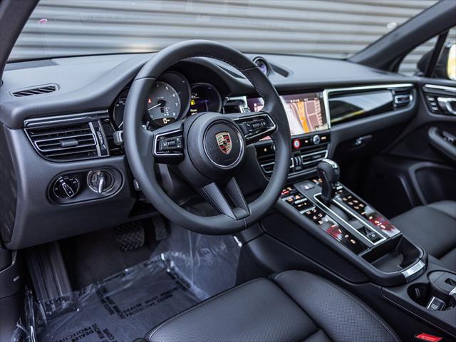 2026 Porsche Macan Unknown