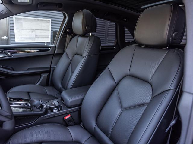 2026 Porsche Macan Unknown