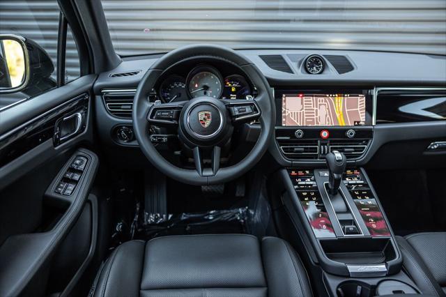 2026 Porsche Macan Unknown