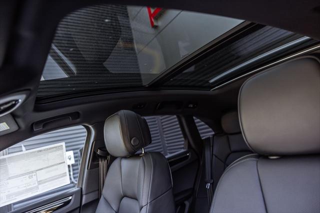 2026 Porsche Macan Unknown