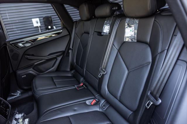 2026 Porsche Macan Unknown