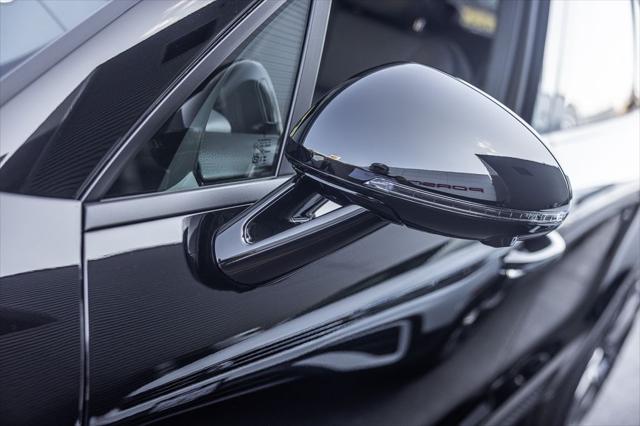 2026 Porsche Macan Unknown