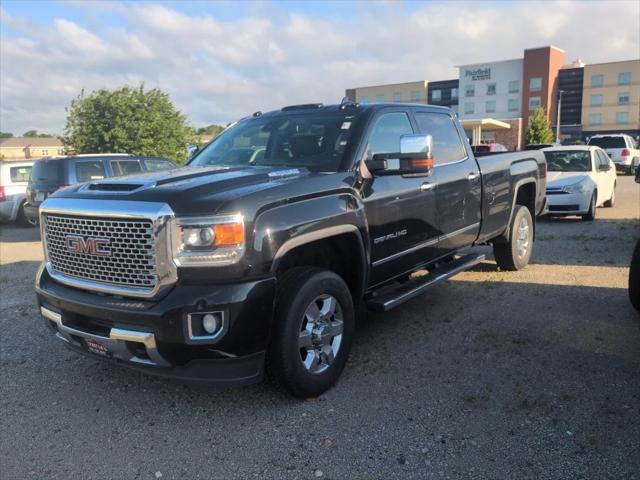 2017 GMC Sierra 3500HD Denali for sale in Warsaw, IN
