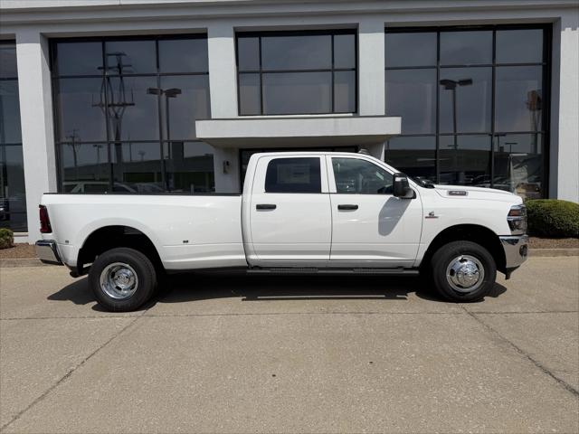 2026 RAM Ram 3500 RAM 3500 TRADESMAN CREW CAB 4X4 8 BOX 2026 RAM Ram 3500 RAM 3500 TRADESMAN CREW CAB 4X4 8 BOX