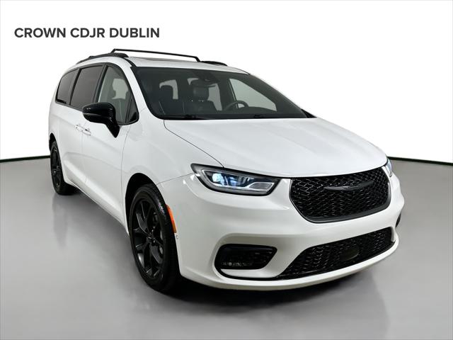 2023 Chrysler Pacifica Limited AWD
