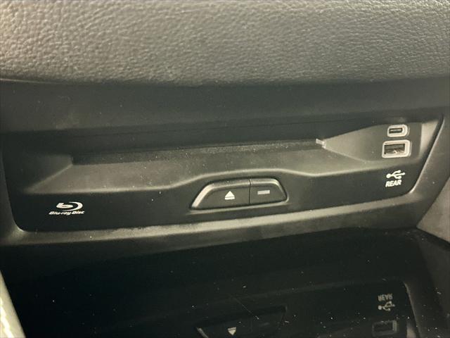 2023 Chrysler Pacifica Limited AWD