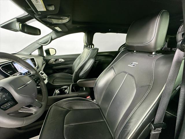 2023 Chrysler Pacifica Limited AWD