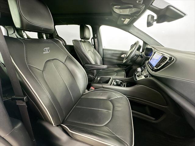 2023 Chrysler Pacifica Limited AWD