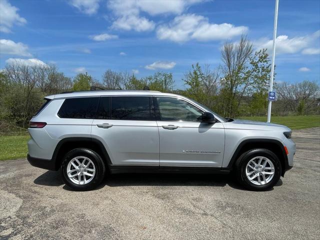 2023 Jeep Grand Cherokee L Laredo 4x4 2023 Jeep Grand Cherokee L Laredo 4x4