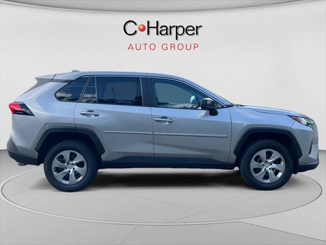 2023 Toyota RAV4 LE 2023 Toyota RAV4 LE